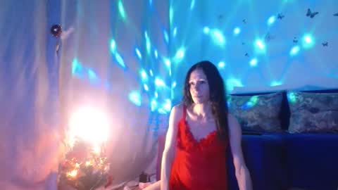 Elisa online show from 01-07-26, 05:48