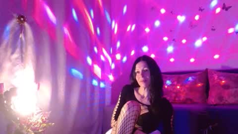 Elisa online show from 03-04-26, 11:00