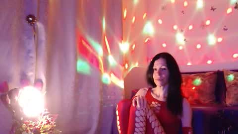 Elisa online show from 03-11-26, 09:32