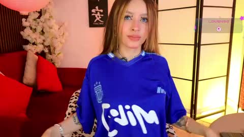 Elysia online show from 05-15-26, 08:49