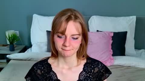 Snapshot of elza_hofffman chatting on 05-11-26, 04:59 Chloyka online show from 05-11-26, 04:59