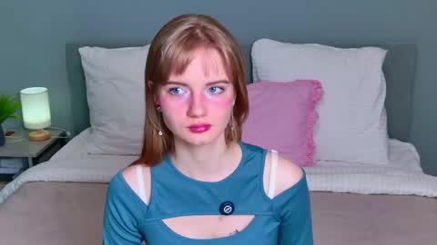 Snapshot of elza_hofffman chatting on 05-12-26, 06:38 Chloyka online show from 05-12-26, 06:38