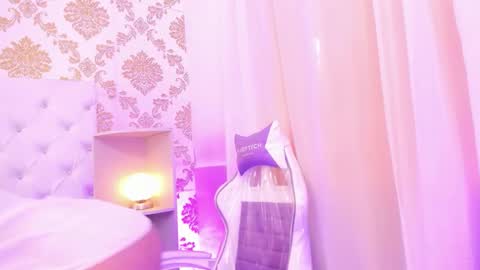 Ema Lambert  online show from 02-21-26, 11:44