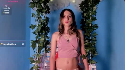 Snapshot of ema_porcaroli chatting on 02-17-26, 09:21 Ema online show from 02-17-26, 09:21