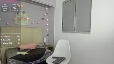 Snapshot of ema_saenz chatting on 03-06-25, 12:10 Ema online show from 03-06-25, 12:10