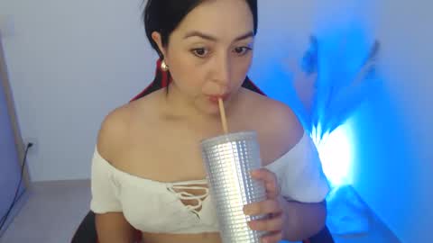 Snapshot of emacop chatting on 09-29-25, 12:32 SAMANTA online show from 09-29-25, 12:32
