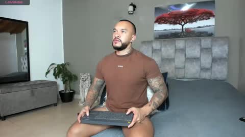 Snapshot of emanuelspencer chatting on 12-05-24, 04:53 emanuelspencer online show from 12-05-24, 04:53