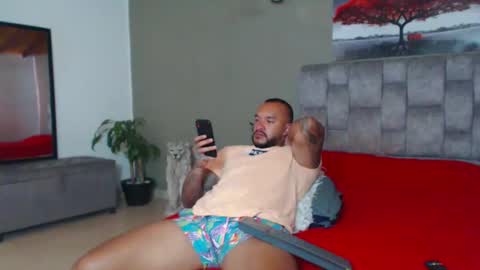 Snapshot of emanuelspencer chatting on 01-15-25, 06:51 emanuelspencer online show from 01-15-25, 06:51