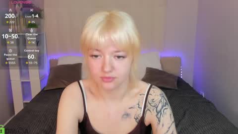 Snapshot of ember_winchester chatting on 05-06-26, 01:25 Ember online show from 05-06-26, 01:25