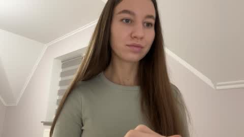 Alina online show from 11-08-25, 03:12