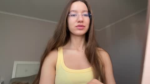 Alina online show from 05-24-26, 01:38