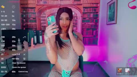 Emeli online show from 03-11-26, 10:43