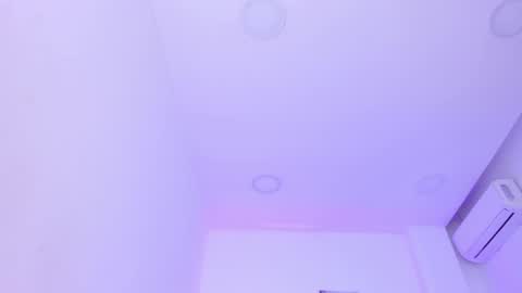 emelie_89 online show from 03-03-25, 03:20