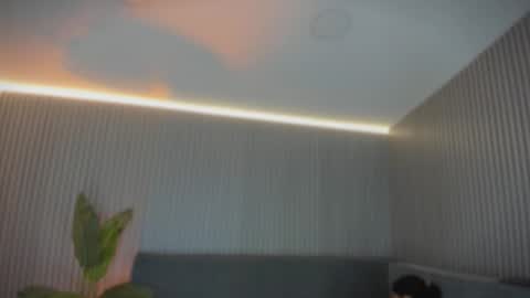 emelie_89 online show from 03-16-26, 11:47