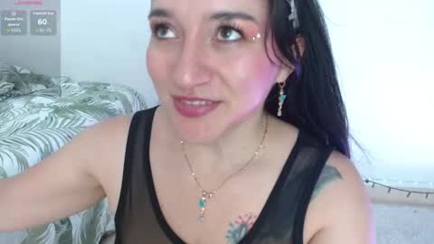 Snapshot of emelyross_ chatting on 07-18-26, 08:34 emely ross online show from 07-18-26, 08:34
