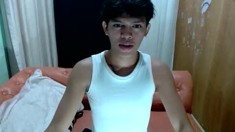 emerald_cummer online show from 11-19-25, 01:22