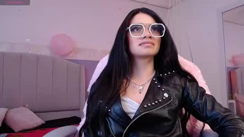 Danna online show from 02-08-26, 05:33