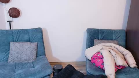 sabrina online show from 10-04-25, 03:59