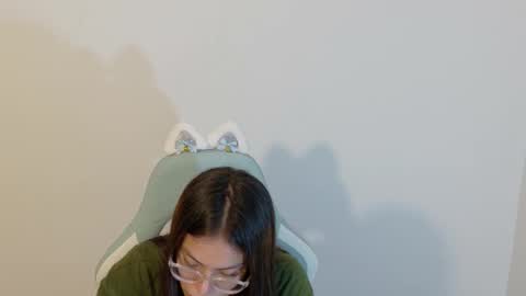 sabrina online show from 11-30-25, 02:37