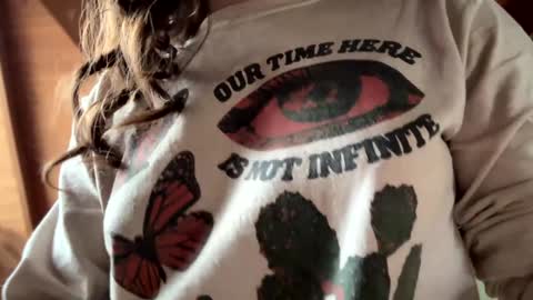 Snapshot of emersoncane chatting on 01-15-26, 08:12 popalottapuss - puddin tits - daddy - buttercup - bonfire - Mrs. Fuck Yea - hibeams - honey buns - online show from 01-15-26, 08:12