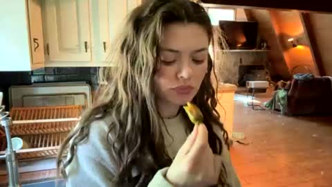 Snapshot of emersoncane chatting on 07-31-26, 03:44 popalottapuss - puddin tits - daddy - buttercup - bonfire - Mrs. Fuck Yea - hibeams - honey buns - online show from 07-31-26, 03:44