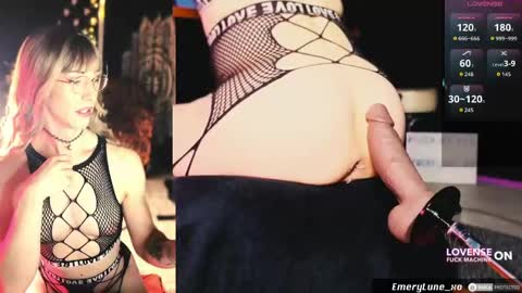 Emery Lune online show from 06-04-26, 03:12