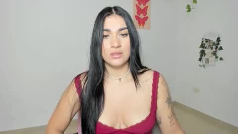 Snapshot of emi_blossom_ chatting on 03-09-26, 03:10 Emily online show from 03-09-26, 03:10