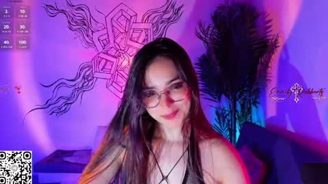 Snapshot of emi_roberts chatting on 04-23-26, 01:18 Emmily Roberts online show from 04-23-26, 01:18