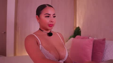    online show from 11-07-25, 09:37