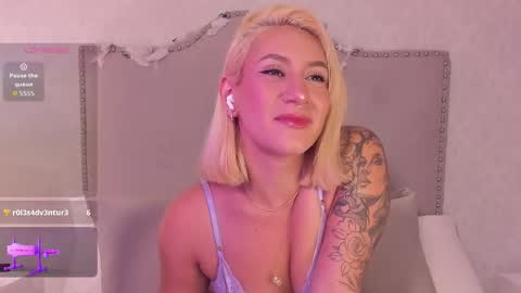 EMILY ROBERTS online show from 11-03-25, 01:51