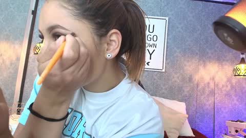 Emily online show from 01-26-25, 04:51