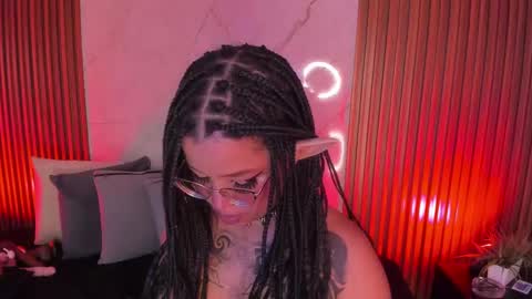   online show from 03-06-25, 10:15