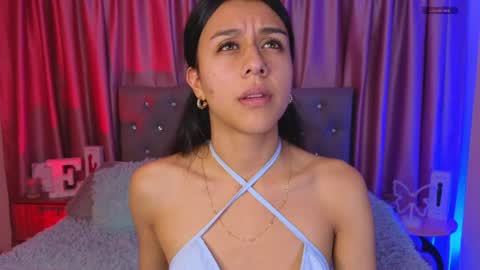 Snapshot of emiiscoot_1 chatting on 05-31-26, 02:09 Emily online show from 05-31-26, 02:09