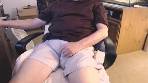 Snapshot of emil_karpo chatting on 03-09-26, 02:54 Terrance1st online show from 03-09-26, 02:54