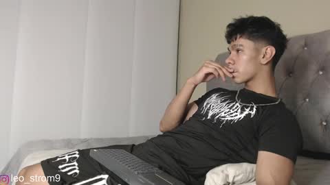 Snapshot of emile_239 chatting on 02-18-25, 03:10 emile_239 online show from 02-18-25, 03:10