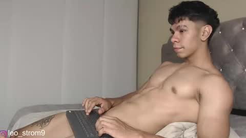 Snapshot of emile_239 chatting on 03-02-25, 12:20 emile_239 online show from 03-02-25, 12:20