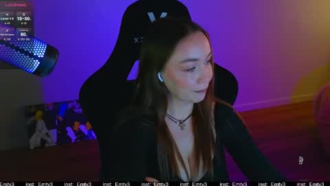 Emili online show from 04-02-26, 09:40