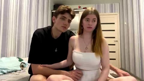 Jake And Emilia online show from 11-06-25, 01:45