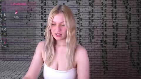 Amili online show from 10-08-25, 10:02