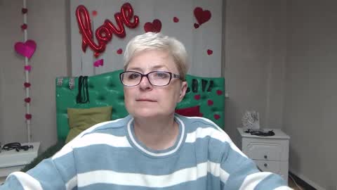 EmiliaGree online show from 09-30-25, 05:07