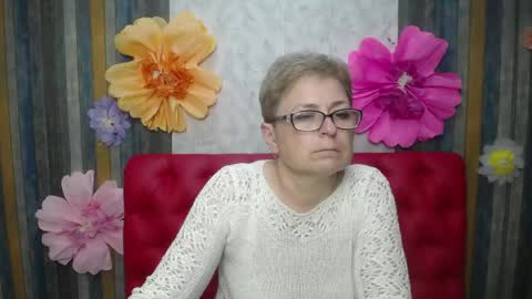 Snapshot of emiliagree chatting on 05-28-26, 06:27 EmiliaGree online show from 05-28-26, 06:27