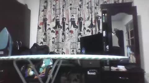 Snapshot of emiliahoney chatting on 01-18-26, 02:15 emiliahoney online show from 01-18-26, 02:15