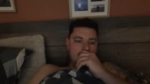 Snapshot of emiliano1256 chatting on 03-23-26, 03:54 emiliano1256 online show from 03-23-26, 03:54