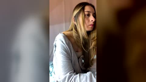 Emilie online show from 01-31-26, 07:11