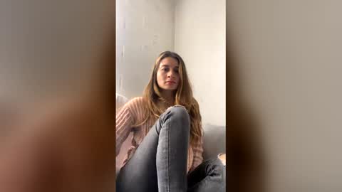 Emilie online show from 02-08-26, 07:28