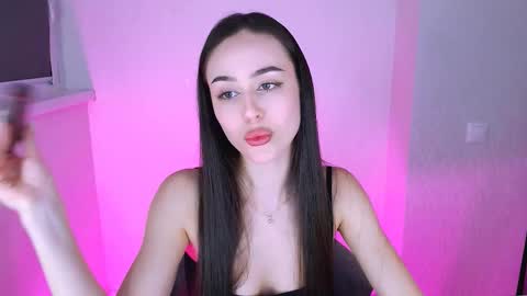 Snapshot of emilieliot chatting on 03-09-26, 06:12 Emily online show from 03-09-26, 06:12