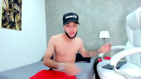 Emilio online show from 06-06-26, 03:11