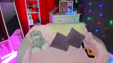 Emiliya online show from 01-14-25, 04:25