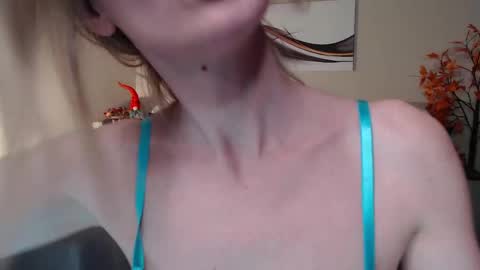 Emily online show from 03-06-25, 08:27