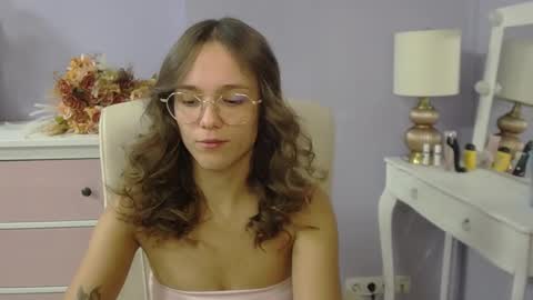 Emilly online show from 01-09-26, 08:06